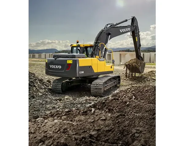 gusenychnyj ekskavator volvo ec200d 002