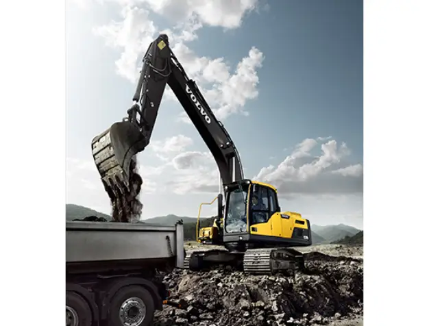 gusenychnyj ekskavator volvo ec220dl 003