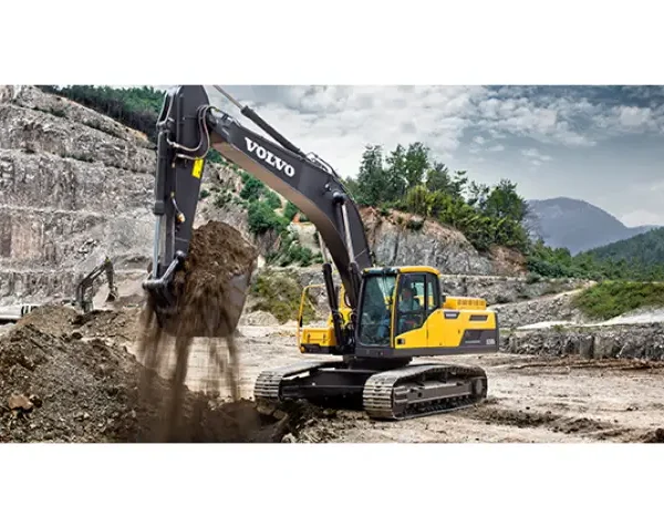 gusenychnyj ekskavator volvo ec250dl 002