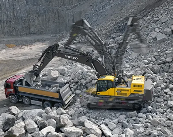 gusenychnyj ekskavator volvo ec480dl 002
