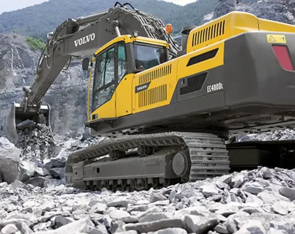 gusenychnyj ekskavator volvo ec480dl 003