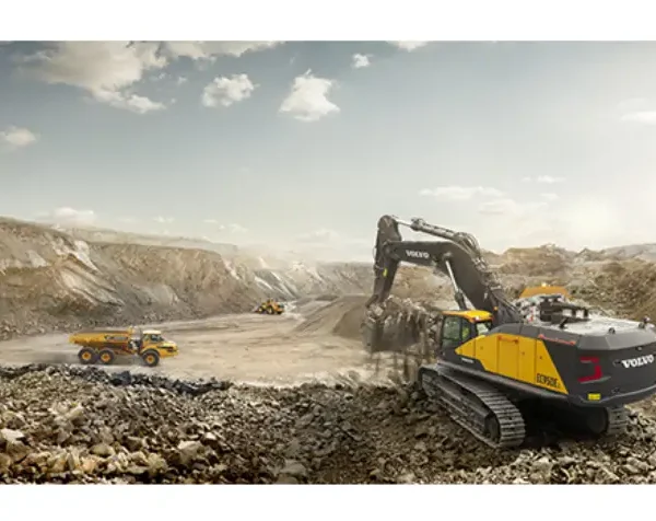 gusenychnyj ekskavator volvo ec950el 002
