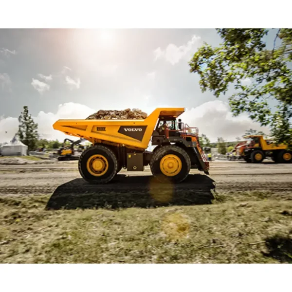 karyernyj samoskyd volvo r100e 01