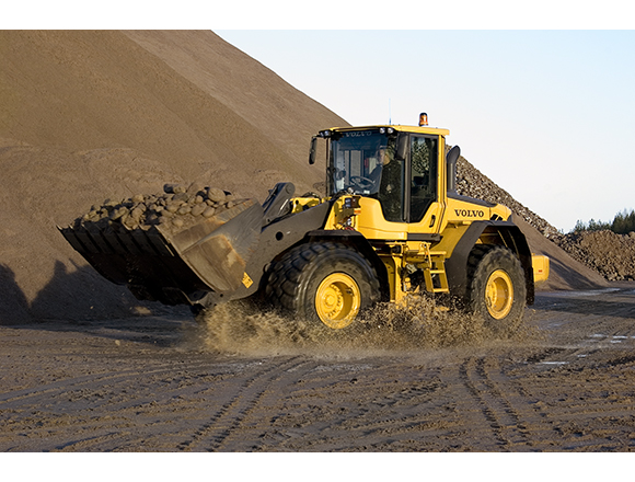 колийсный навантажувач volvo l120f 003