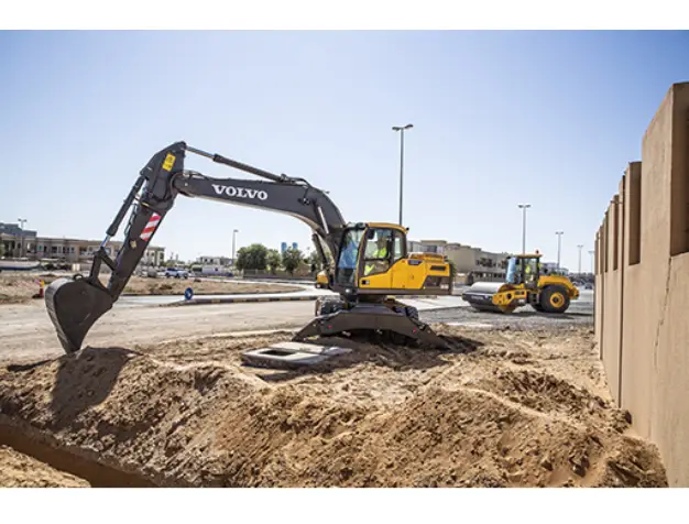 колышный экскаватор volvo ew205d 03