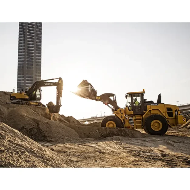 колисный навантажувач volvo l120gz 001