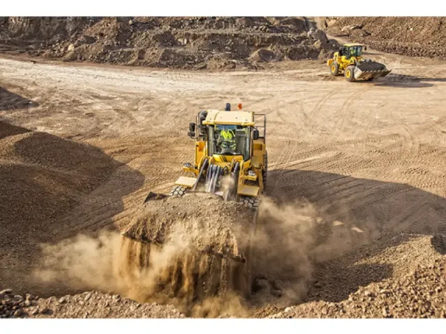 колисный навантажувач volvo l150h 001