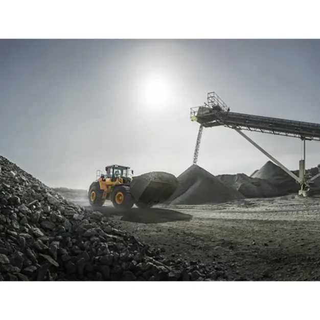 колисный навантажувач volvo l260h 001