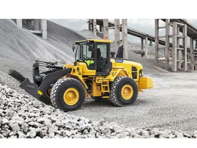 kolisnyj navantazhuvach volvo l60gz 001