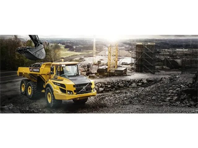 zchlenovanyj samoskyd volvo a25g 02